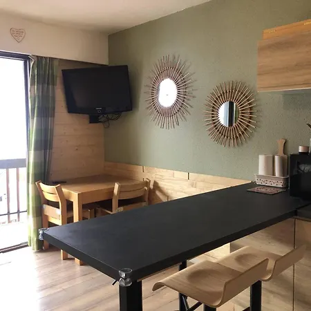 Centre-village Avec Parking - Fr-1-854-20 Appartement *